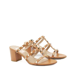 BEIGE LEATHER SANDALS