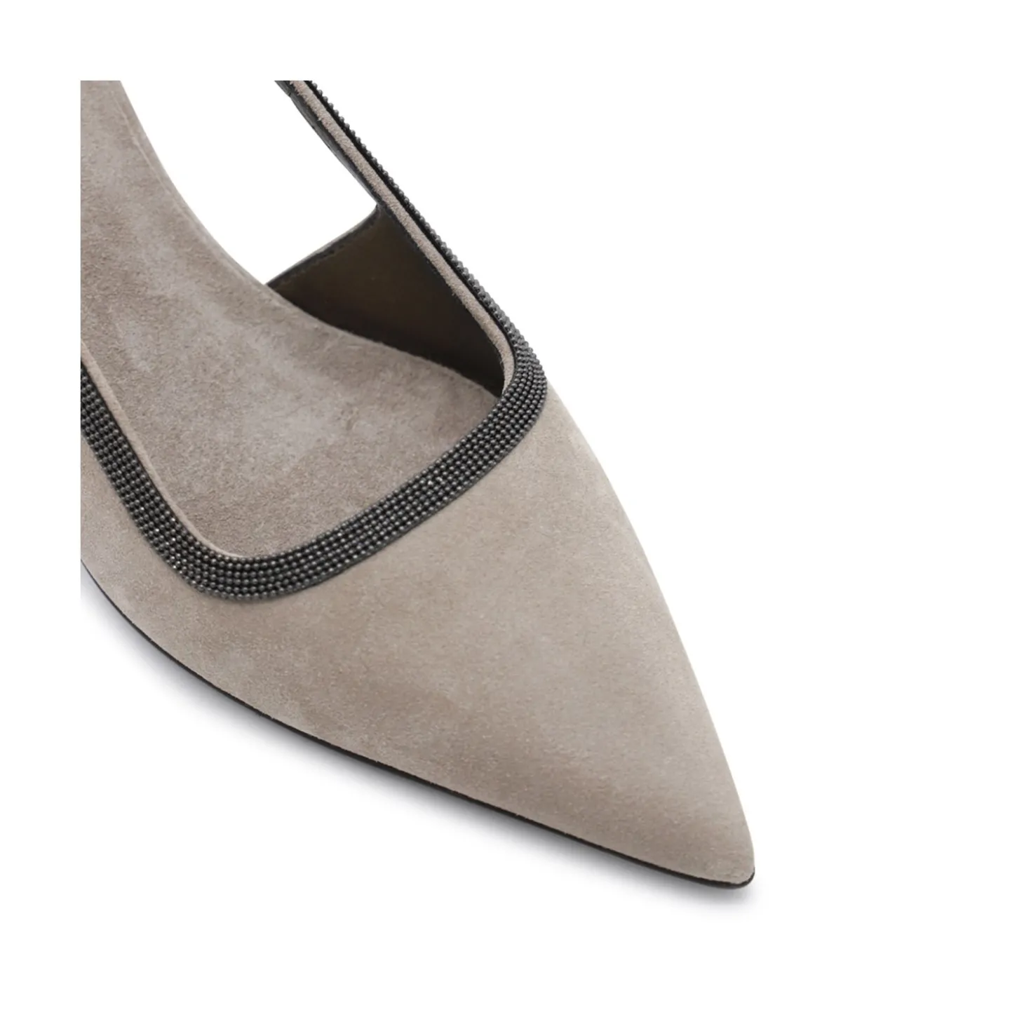 beige_pumps_3.webp BEIGE PUMPS