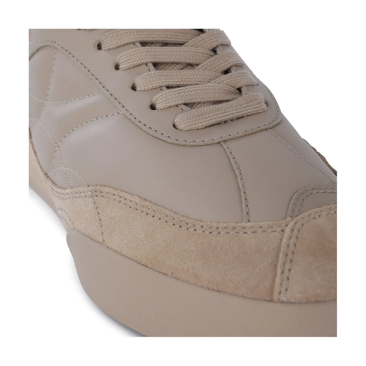 beige_sneakers_3-2.webp BEIGE SNEAKERS