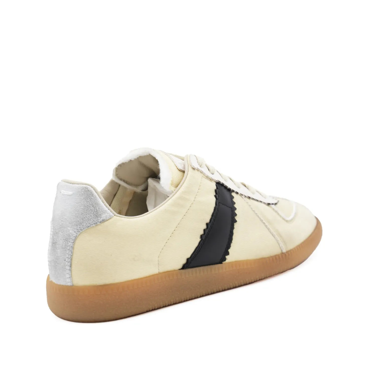 black_and_beige_leather_s_2.webp BLACK AND BEIGE LEATHER SNEAKERS