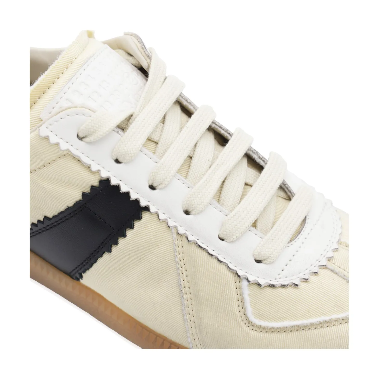 black_and_beige_leather_s_3.webp BLACK AND BEIGE LEATHER SNEAKERS