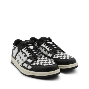 BLACK AND WHITE LEATHER SNEAKERS