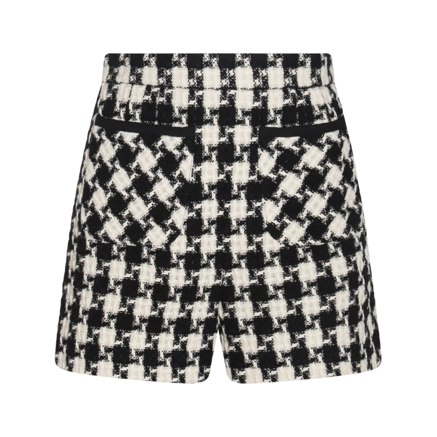 black_and_white_shorts_0.webp BLACK AND WHITE SHORTS