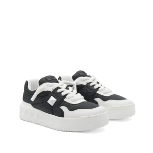 BLACK AND WHITE SNEAKERS