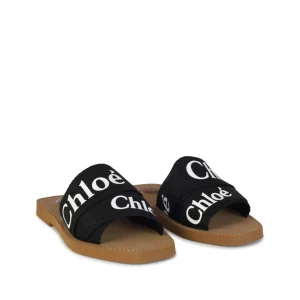 BLACK CANVAS WOODY FLATS