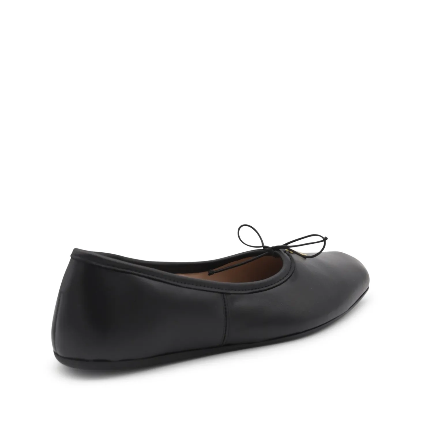 black_flats_2.webp BLACK FLATS