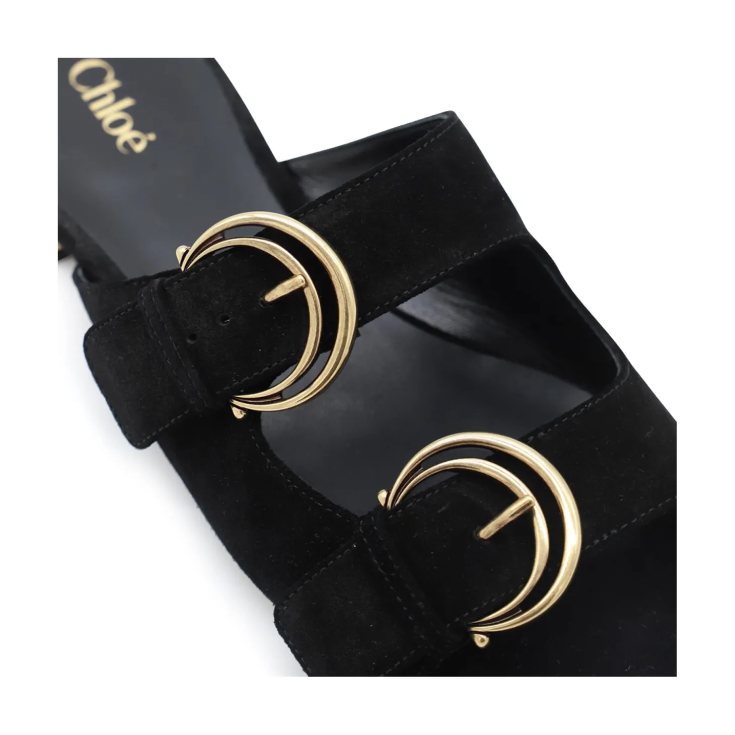 black_flats_3-5.webp BLACK FLATS