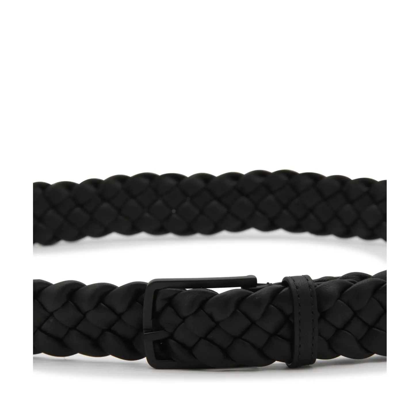 black_leather_belt_1-15.webp BLACK LEATHER BELT