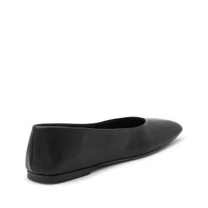 BLACK LEATHER FLATS
