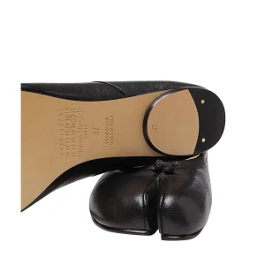 BLACK LEATHER FLATS