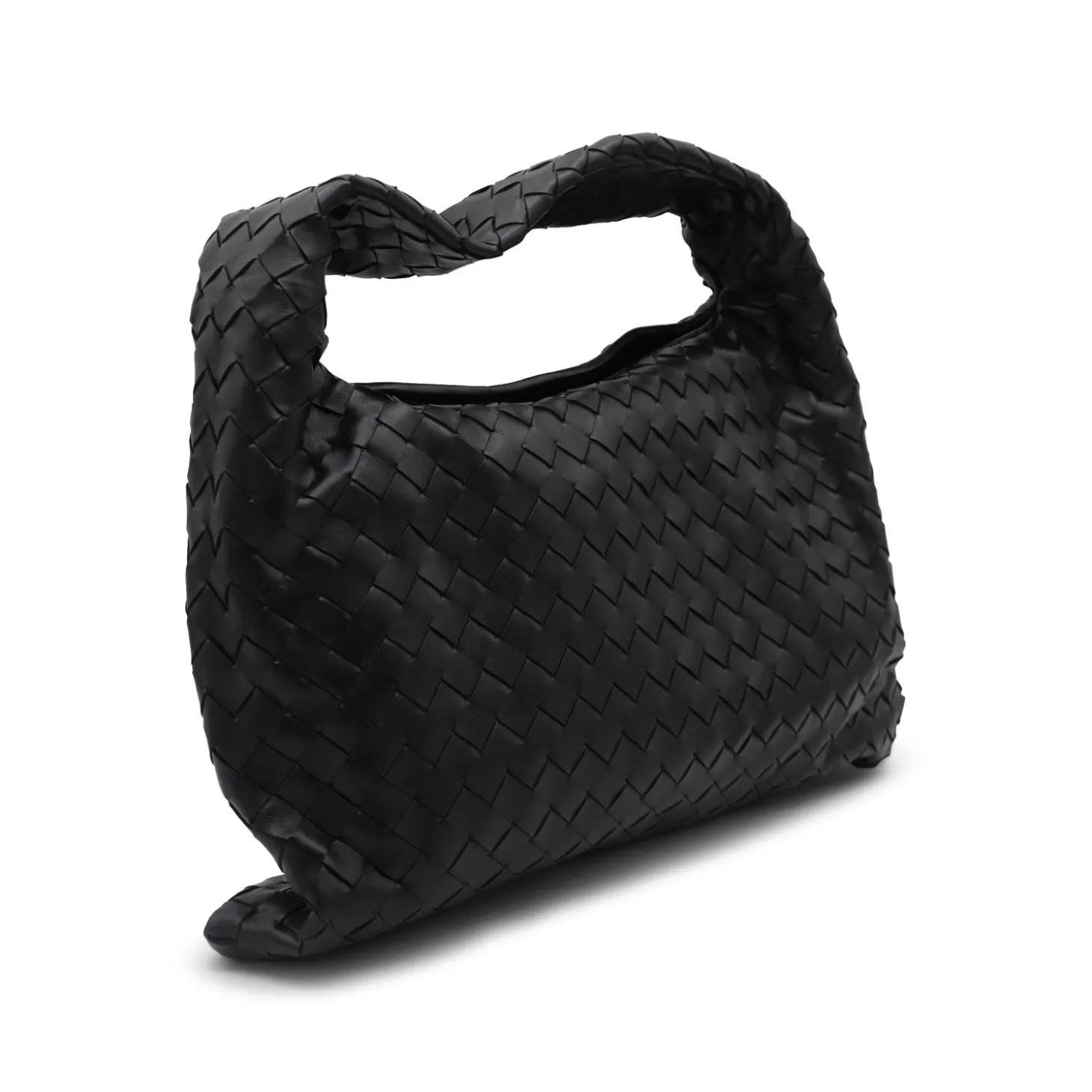 black_leather_hop_small_h_1.webp BLACK LEATHER HOP SMALL HANDEL BAG