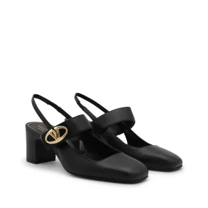 BLACK LEATHER PUMPS