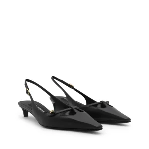 BLACK LEATHER PUMPS