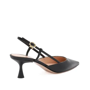 BLACK LEATHER PUMPS