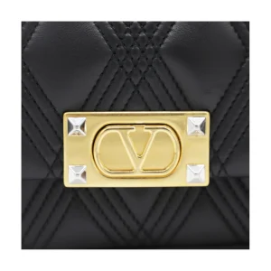 BLACK LEATHER QUILTIE 67 SHOULDER BAG