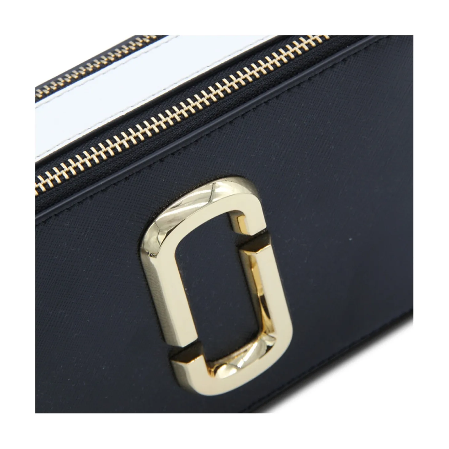 black_leather_the_snapsho_3.webp BLACK LEATHER THE SNAPSHOT CROSSBODY BAG