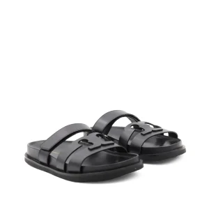 BLACK SANDALS