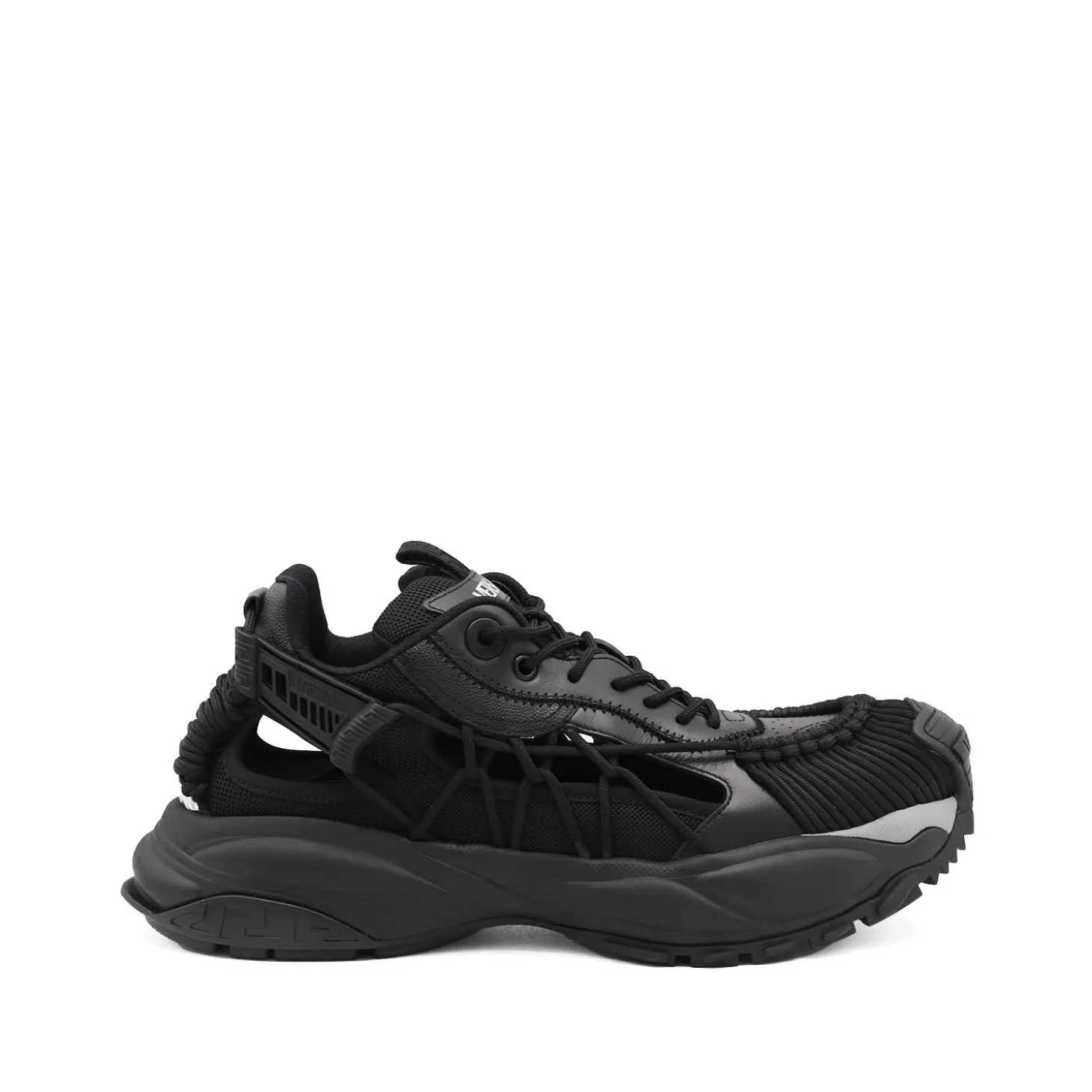 black_sneakers_0-5.webp BLACK SNEAKERS