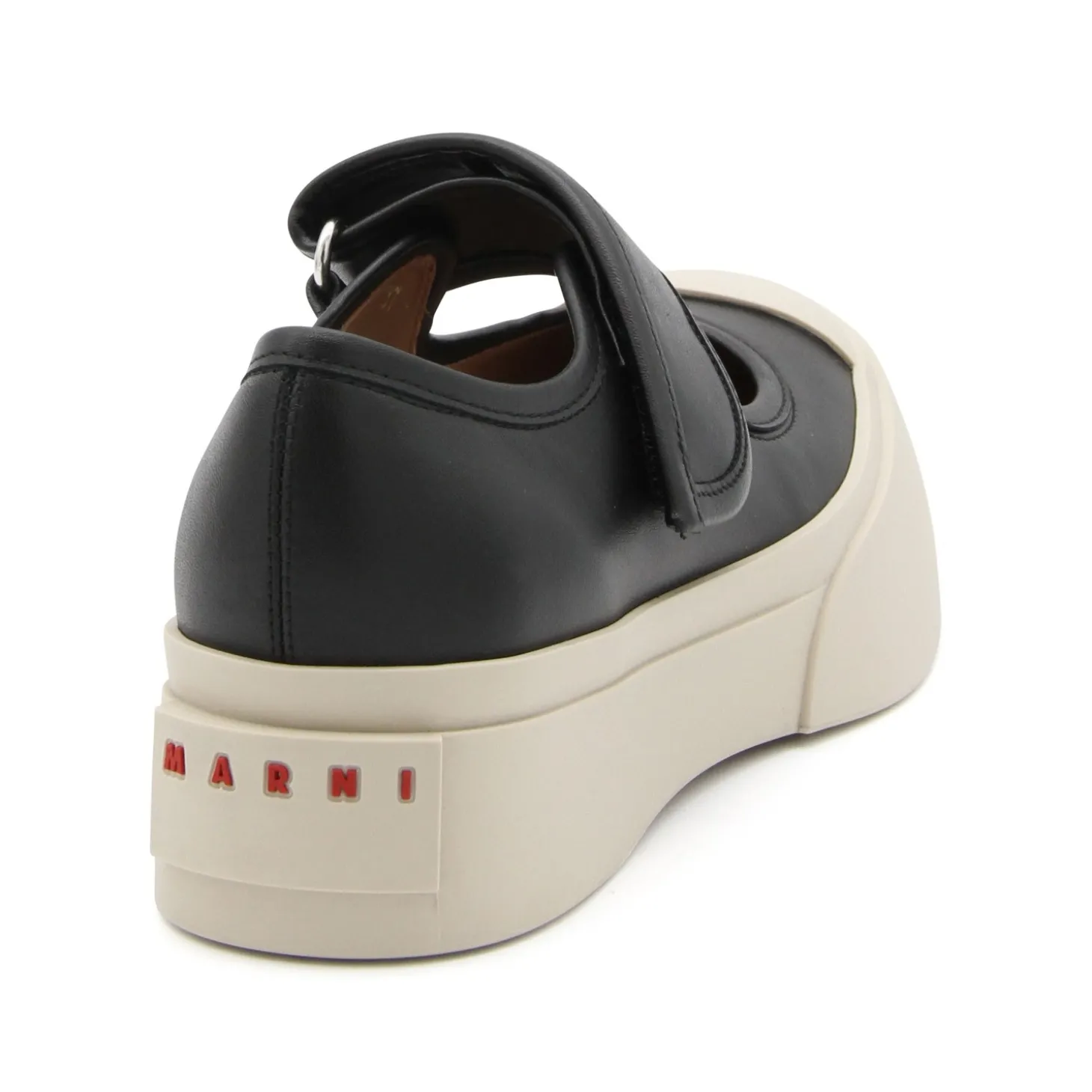 black_sneakers_2-2.webp BLACK SNEAKERS