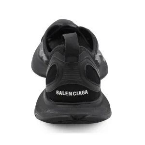 BLACK SNEAKERS