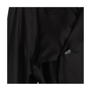 BLACK TRENCH COAT