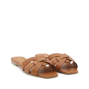 BROWN FLATS