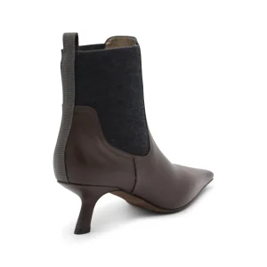 BROWN LEATHER BOOTS