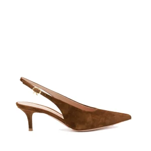 BROWN PUMPS