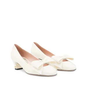 IVORY LEATHER PUMPS