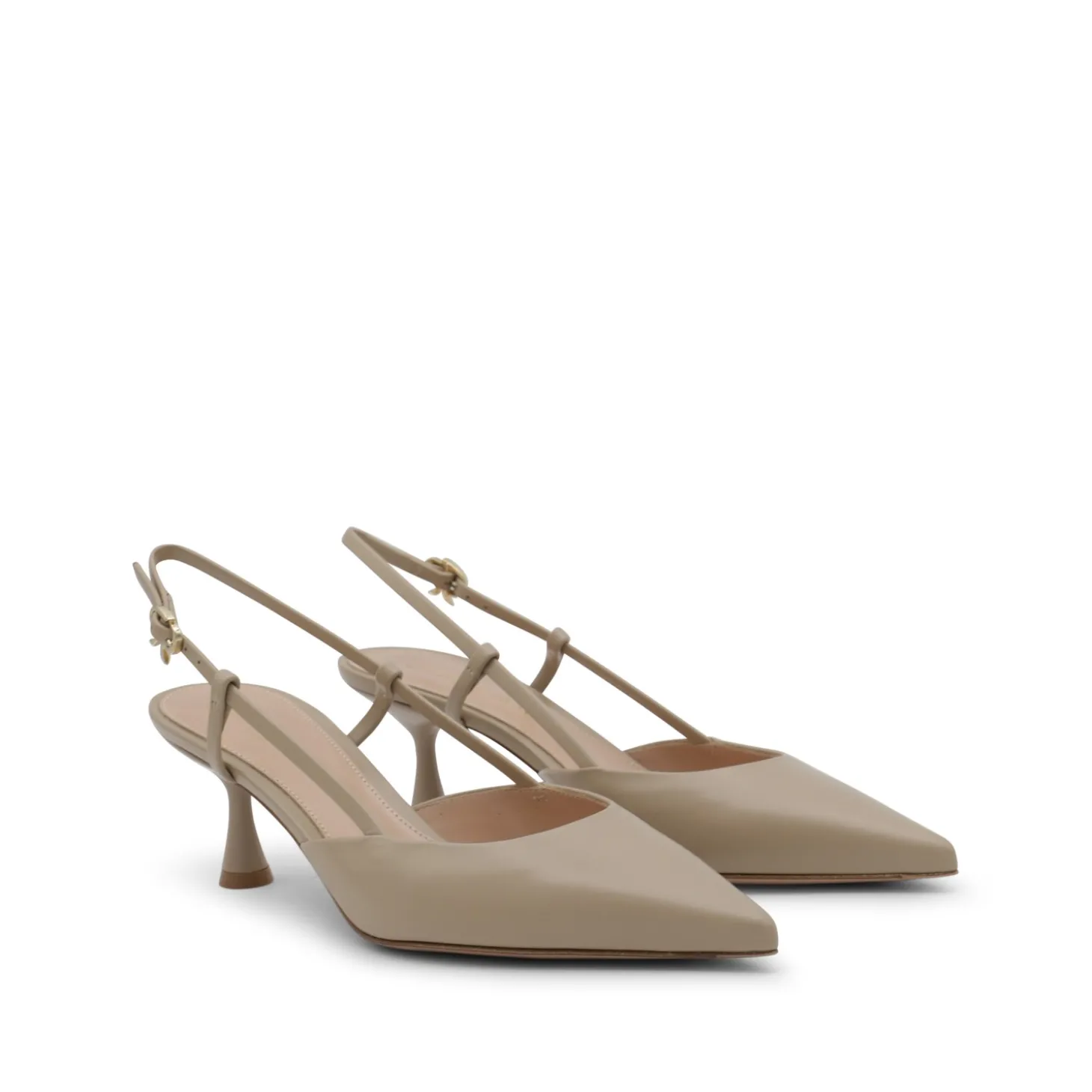 sand_leather_pumps_1.webp SAND LEATHER PUMPS