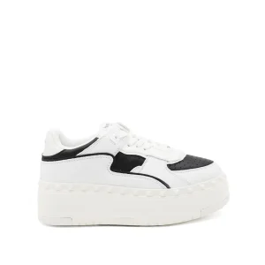 WHITE AND BLACK LEATHER SNEAKERS