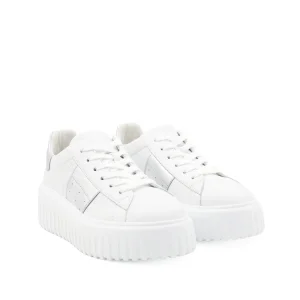 WHITE AND SILVER LEATHER SNEAKERS