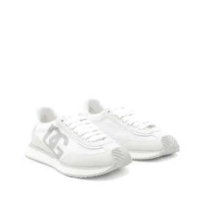 WHITE SNEAKERS