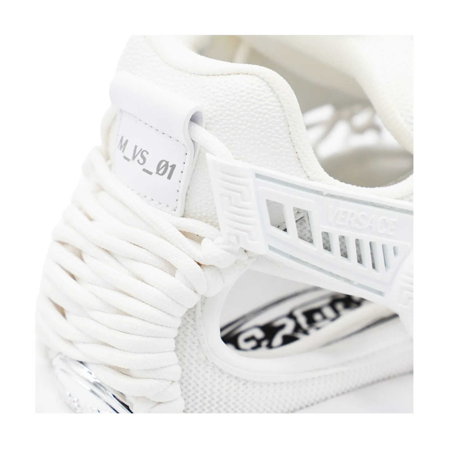 white_sneakers_3-12.webp WHITE SNEAKERS