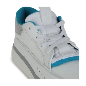 WHITE SNEAKERS