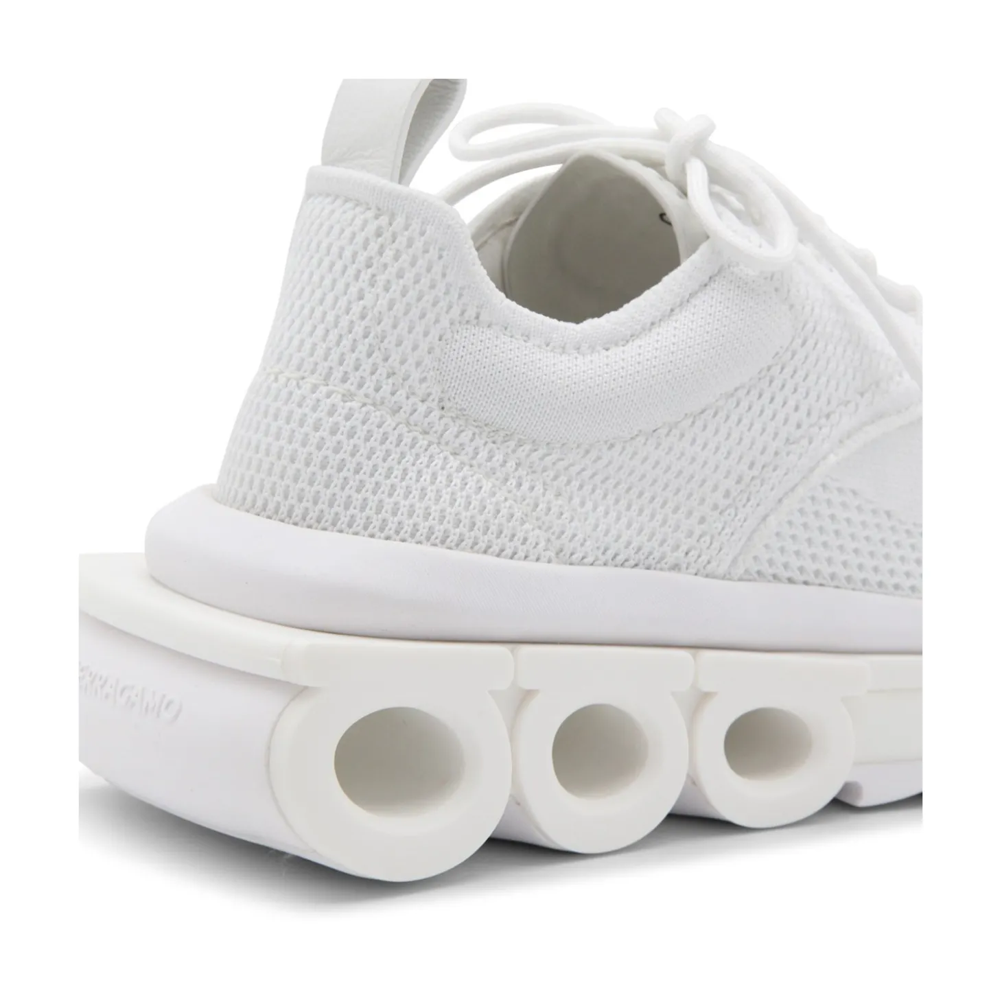 white_sneakers_3-7.webp WHITE SNEAKERS
