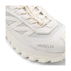 WHITE TRAILGRIP SNEAKERS